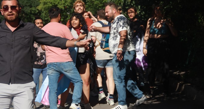 Ankara’da polis saldırısı: Muhabirimiz Vural hastaneye kaldırıldı