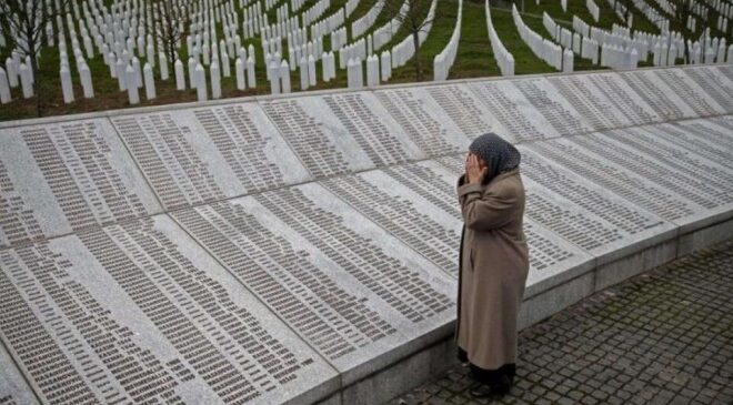 Hollanda’dan ‘Srebrenitsa Soykırımı’ özrü