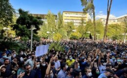 İran’daki protestocular: Tek talebimiz rejim değişikliği