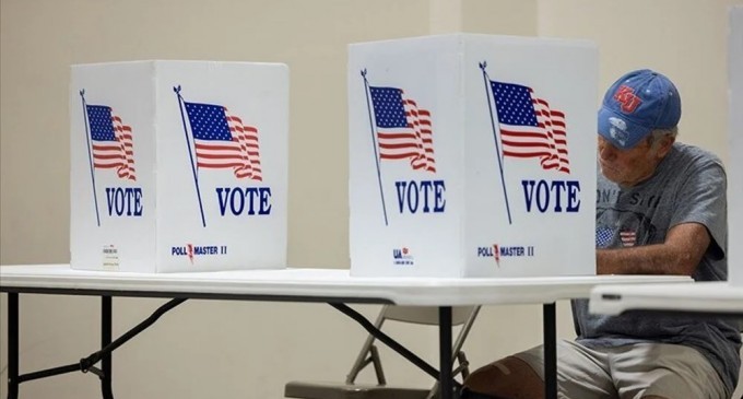 ABD’de ara seçimler için oy verme işlemi başladı