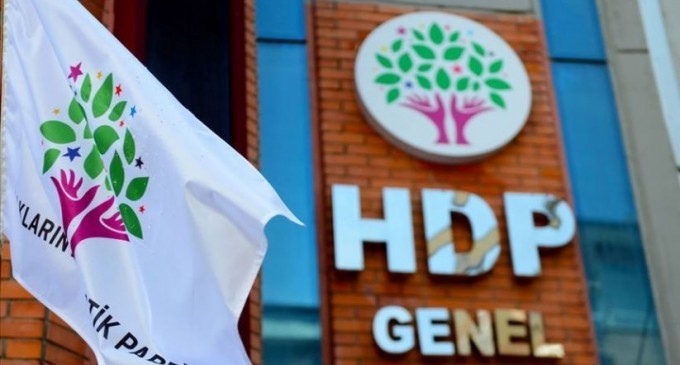 HDP’li Eşbaşkan Karasu tutuklandı