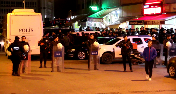 İstanbul’un ilçelerinde saldırılar protesto edildi