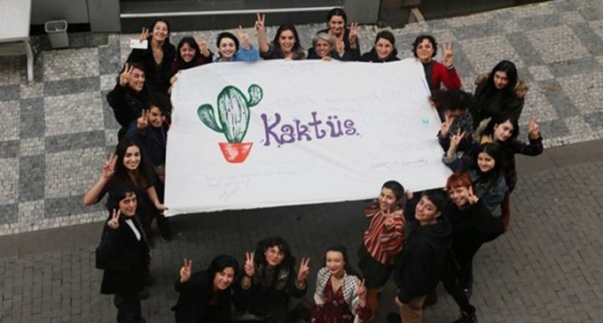 Kadıköy’deki Kaktüs Genç Kadın Derneği’ne polis baskını
