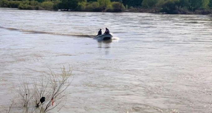 Dicle Nehri’ne düşen kişi kayboldu