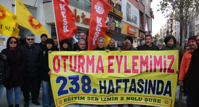 İzmir’de KHK eylemi 238’inci haftasında