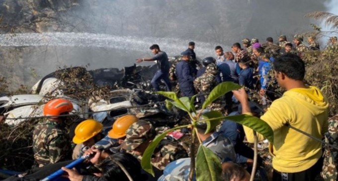 Nepal’de yolcu uçağı düştü: En az 16 ölü