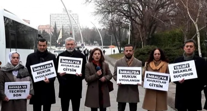 Tecride karşı Adalet Nöbeti: Meclis önünde açıklama