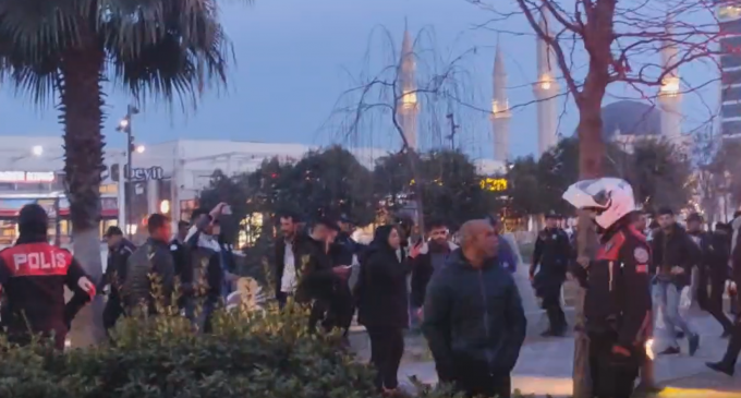Amedspor’a ırkçı saldırı Riha’da protesto edildi
