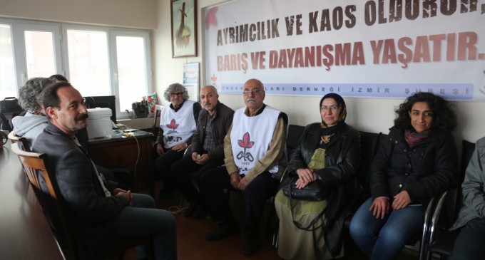 İHD’den Ankara ve İzmir’de Barış Nöbeti