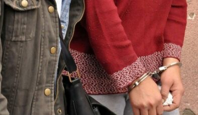 İzmir’de gözaltına alınan 5 kadın tutuklandı