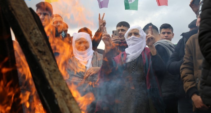 Milazgir’de Newroz coşkusu: Ulusal birlik sağlanmalı