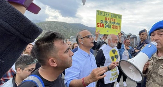 Akkuyu Nükleer Santral projesine karşı protesto yürüyüşü