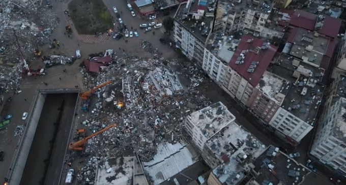 SES’ten deprem raporu: Sağlık yönetimi enkaz altında kaldı