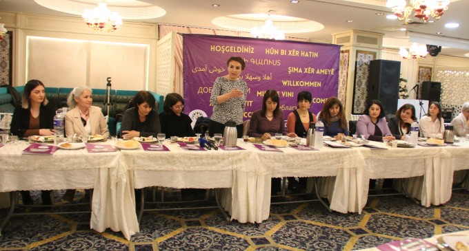 Yeşil Sol Parti kadın adayları gazetecilerle buluştu