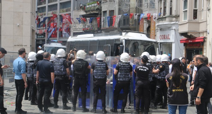 Galatasaray Meydanı’nda gözaltına alınan 18 kişi serbest bırakıldı