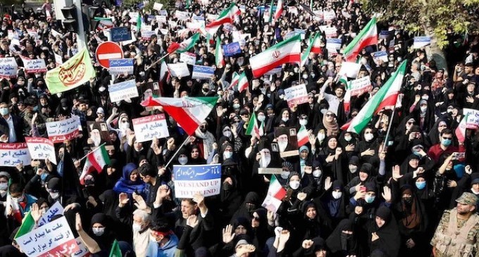 İran’da yeni bir isyan dalgası bekleniyor