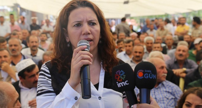 Kürt siyasetçi Selma Irmak’a hapis talebi