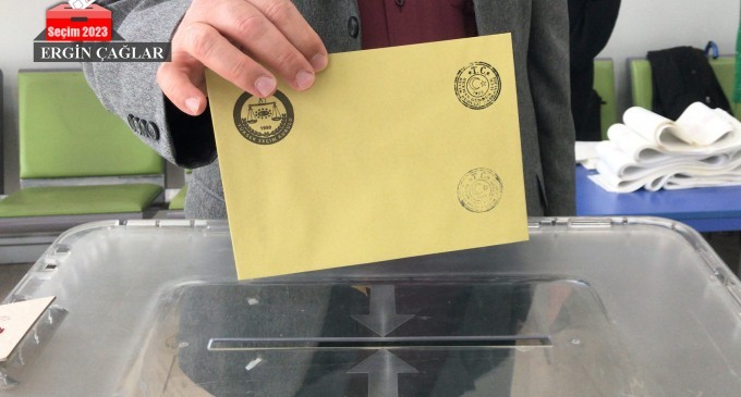 Yurtdışı seçmenleri için son 4 gün: Bir oy değiştirir