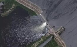 Barajın vurulmasında Ukrayna ve Rusya birbirini suçladı